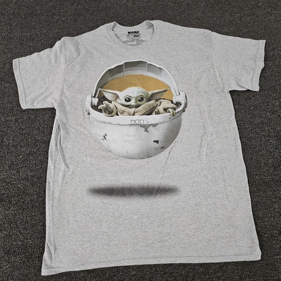 Star Wars Other - Star Wars The Mandalorian Boys' Floating Child T-Shirt  Sizes L/G/G